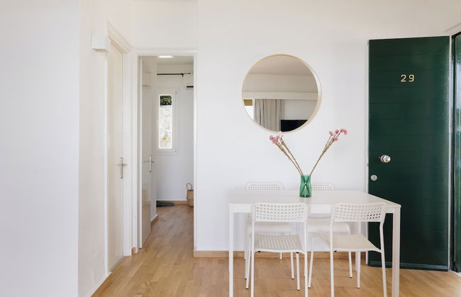 Coastal Bliss Apartments - Photo 16