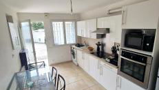 Maisonnette rénovée avec cour, clim et métro à 5 min - Foto 4