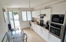 Maisonnette rénovée avec cour, clim et métro à 5 min - Foto 4