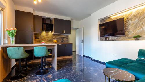 Luxury Hedone Apartment near the Bridge with Private SPA Zone - Foto 5, minibar