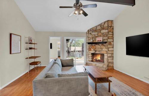 5 Bedroom 4 Bath Zilker Villa Big Yard in Zilker Barton Hills - Foto 10