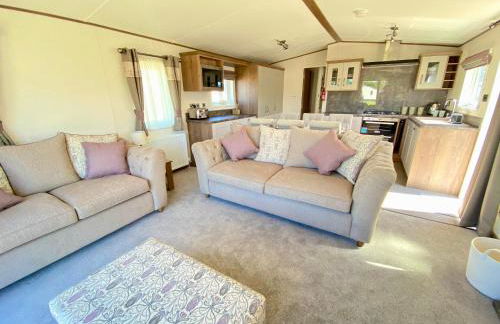 Puddleducks, Dog Friendly Hot Tub Lodge - Foto 14