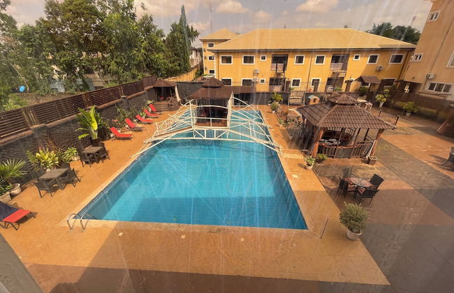 Aaron's Place Luxury Apartments & Rooms - Photo 4