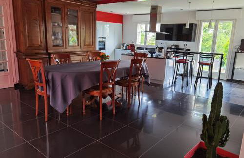 Villa avec piscine à 10 min du circuit des 24h du Mans - Foto 25