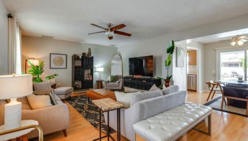 Walk to Golf Club Sun City Home with Private Pool! - Foto 5