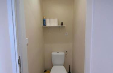 Douce Escale en Plein Centre - Avec Parking privé - Foto 14