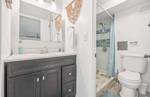 Beautiful Condo Right on the Beach - Foto 15