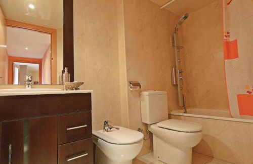 Apartamento de vacaciones con terraza - Photo 11