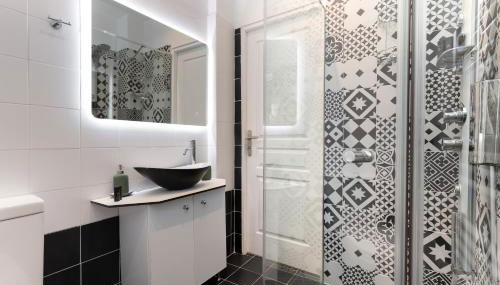 Modern Apartment, Short Walk to Acropolis Sites - Foto 5, Shower