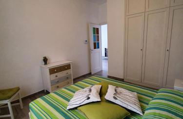 WELCOME RIVIERA - FIOCCO DI MARE elegante e moderno appartamento completamente rinnovato situato in una zona tranquilla -toll parking at 15 euro per day to be booked in advance -subject to availability - Foto 9