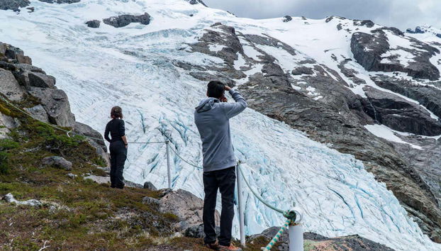 Photographiant le glacier Vespignani