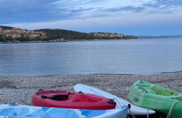 The Yellow Houses - Photo 27