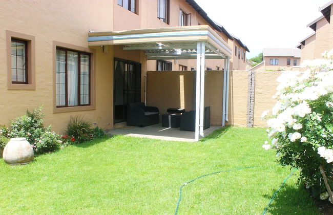 Cozy 3 Bed Duplex ,sleeps 6 With Double Bathroom - Photo 27