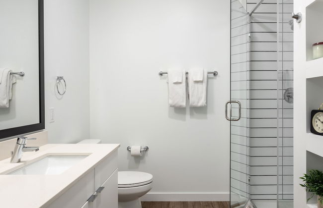 Mint House Nashville – The Gulch – Division St - Foto 46