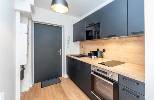 DOWNTOWN ROOFTOP - CENTRE VILLE - WiFi - TERRASSE - NETFLIX - Foto 14