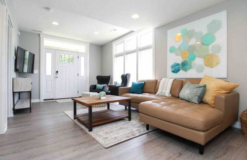Lux finishes 4 bedroom DSM home Great location - Foto 11