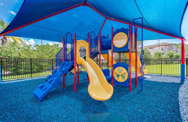 Spacious Vista Cay Condo, Close to Conv. Center - Photo 36