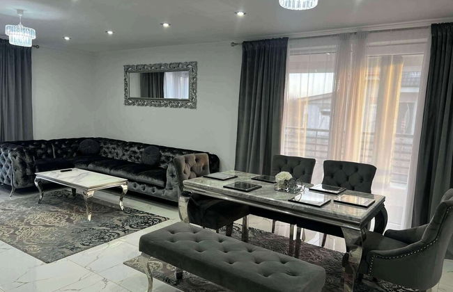 4-bed Villa Retreat - Bbq, Garden & Stunning Views - Foto 11