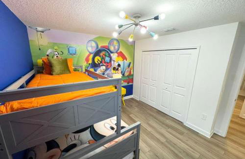 Magical 5 Bed Family Villa, Themed Rooms, Pool - Foto 46