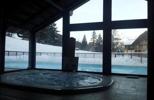 Résidence Les Alpages 4 étoiles - Appartement 4 personnes - Piscine, Hammam, Sauna, Jacuzzi - ValCenis 73480 - Foto 55