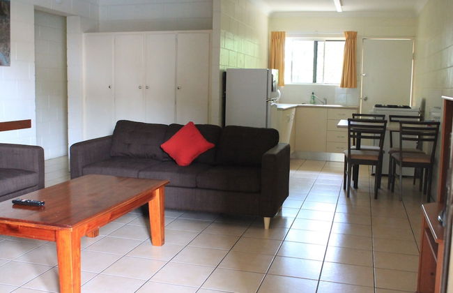 Oasis Inn Cairns - Photo 23