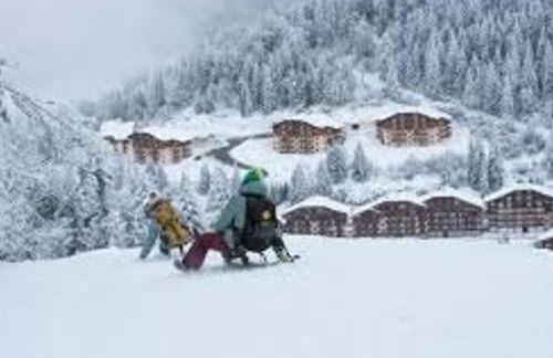 Spacieux 3 pièces avec balcon, parking et coin montagne - FR-1-573-104 - Foto 24