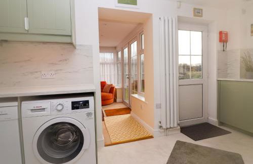 West Bay Holiday Home - Foto 10