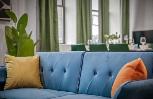 Apt+ 2 Queens+Bunkbed+Free Parking 55"TV - Photo 39