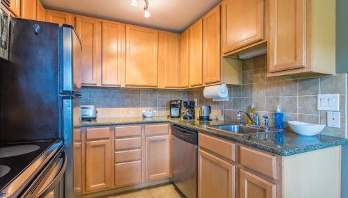 the Veranda, Best Area, 2 Baths, 2 Bedrooms, WD, Jacuzzi bath, New Carpet, Balcony, 925sf - Foto 3