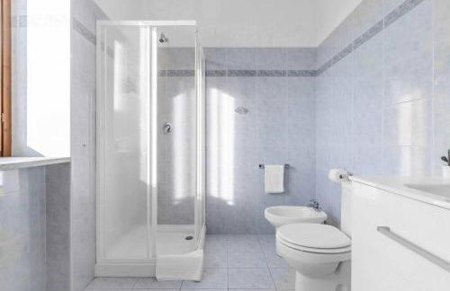 MXP Airport Malpensa - Near Milan - Rho Fiera - Park free, Wi-Fi e Aria Condizionata - Foto 14