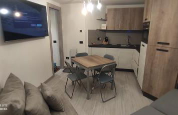 TANA DELLA MARMOTTA - renovated, ski in ski out, turkish bath, garage, storage - Foto 21