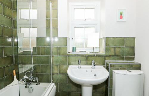 1 Eastview - Photo 15