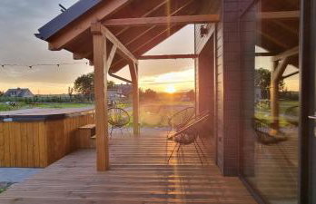 Osada Miłojeż - całoroczne Domy Premium w Borach Tucholskich, Jacuzzi pod gwiazdami - Foto 50