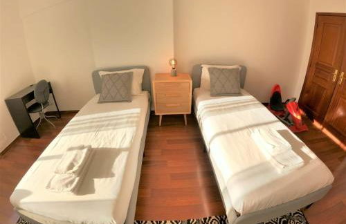 Lisbon T2 apartment in condominium in Linda-a-Velha Oeiras Lisbon - Foto 20