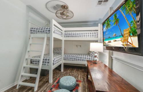 Pirates Bay #118 The LUV Shack poolfront townhome - Foto 21