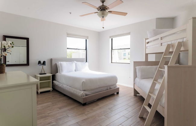 Ivory II By Avantstay Gorgeous Spacious Home w/ Views Close To Old Town - Photo 14