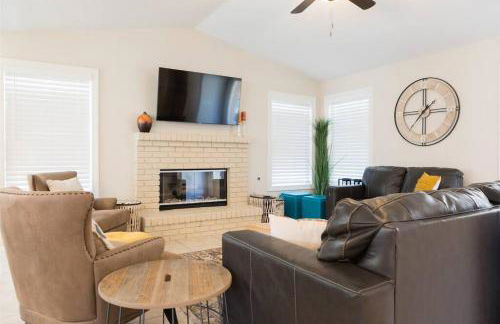 Private paradise with pool heater, spa, billiards - Foto 23