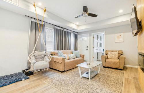 Next to Convention Center, Dave and Busters and Shops with parking - Foto 3