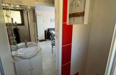 Confortable Studio de montagne avec loggia et jolie vue Les Rousses "Le Flocon des Cimes" Station de ski familiale Jura 39 - Foto 10