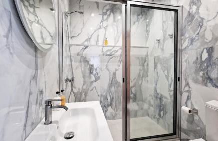 Azure Serenity Villa by LovelyStay - Foto 38