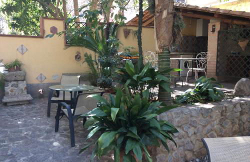 Villino with Garden - Photo 50