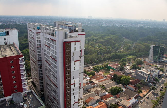 Modern And Classic 1Br At Evenciio Apartment - Foto 21