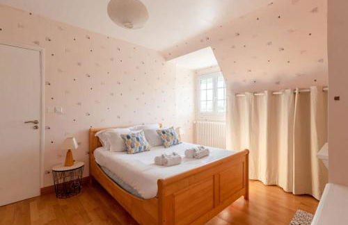 La Noëe - Wifi - Parking - Jardin - Foto 19