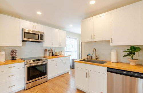 Luxury 2BR Oceanfront Condo with Rooftop Patio, 2 Minute Walk to the Beach! - Foto 18