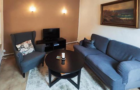 2 Bedroom Amazing Home In Servian - Foto 11