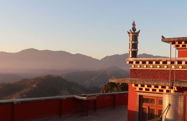 Excursão privada de 2 dias a Namo Buddha - Foto 1