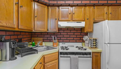 Classic American-style, 18 min to NYC - Foto 5