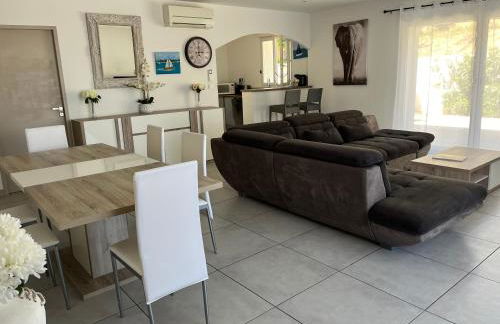 Les Néfliers - Foto 3