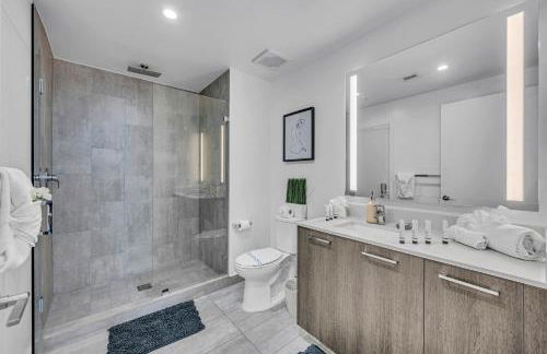 Waterline Corner Vies 2Br 2BA Suites - Foto 7