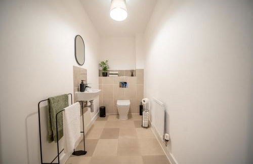 Peaceful 3 BD with 2 King Beds - Photo 19